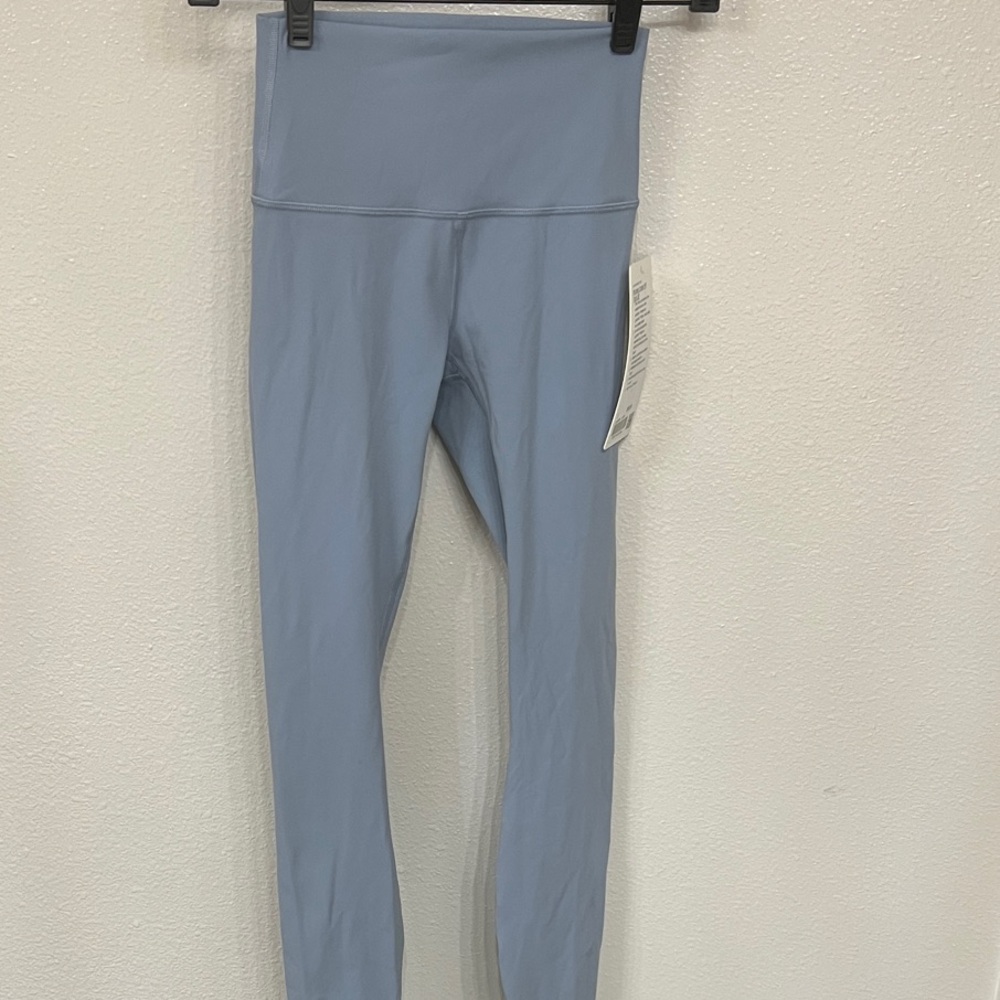 Lululemon NWT chambray Leggings Size 2